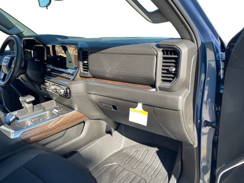 New 2026 GMC Sierra 1500 Elevation w/ Preferred Package image 16