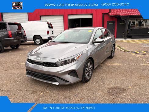 Used 2023 Kia Forte LXS FWD image 1