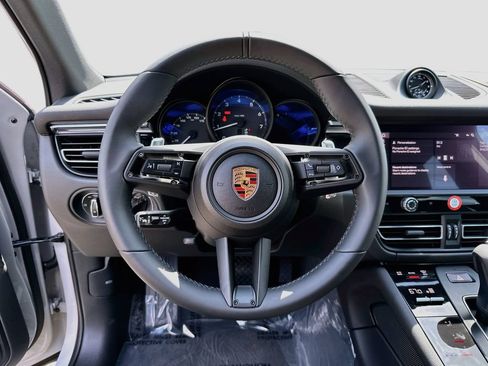 New 2026 Porsche Macan AWD/4WD image 12