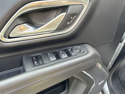 Certified 2022 GMC Yukon XL AT4 AWD/4WD image 23
