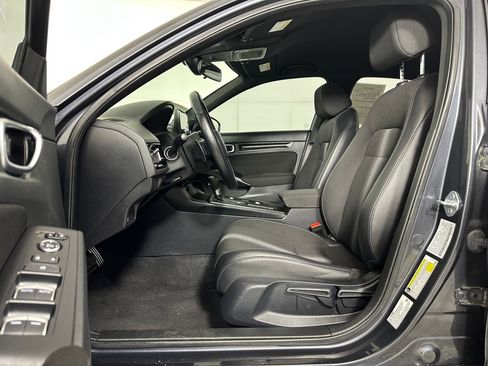 Used 2024 Honda Civic Sport image 4