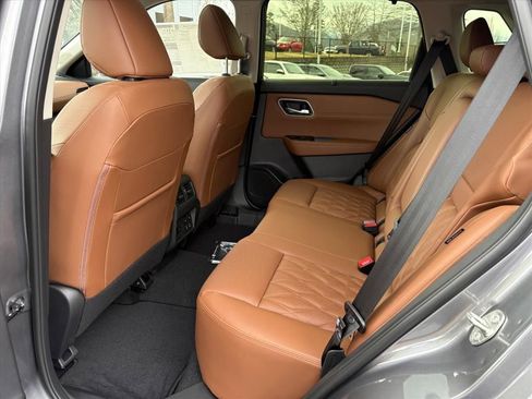 New 2026 Nissan Rogue Platinum image 21