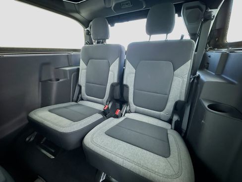 Used 2023 Ford Bronco Big Bend image 15