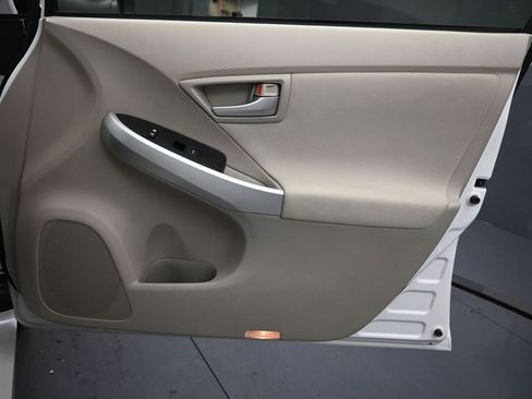 Used 2014 Toyota Prius Two FWD image 26