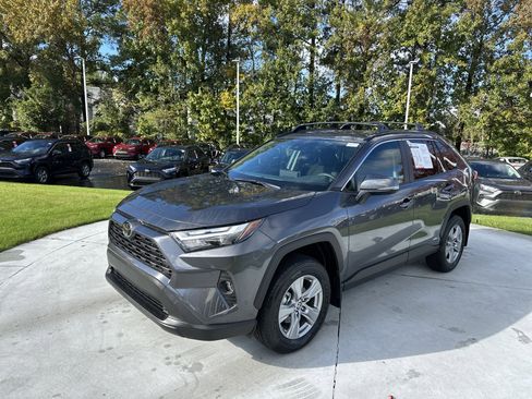 Certified 2025 Toyota RAV4 XLE image 5