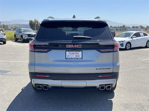 New 2025 GMC Acadia Elevation image 4