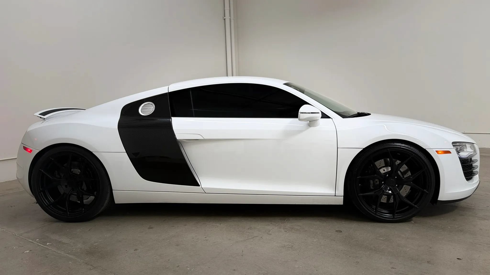 Used 2012 Audi R8 V8 AWD/4WD image 7
