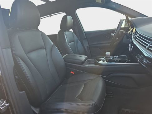 Used 2019 Audi Q7 3.0T Premium Plus w/ Premium Plus Package image 10