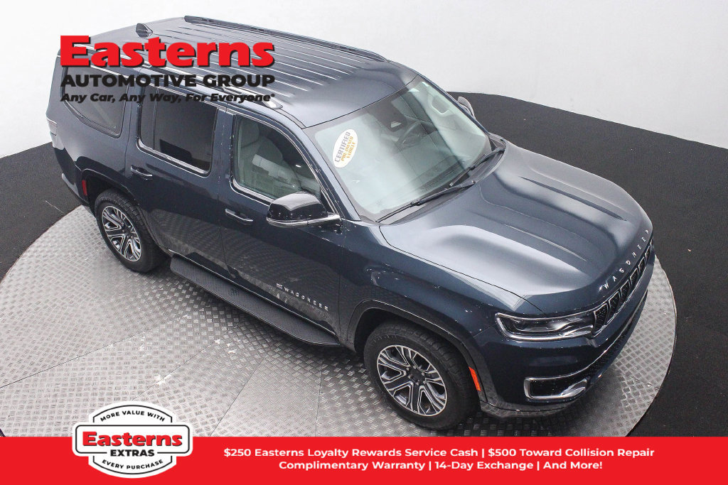 Used 2024 Jeep Wagoneer Series II AWD/4WD image 4