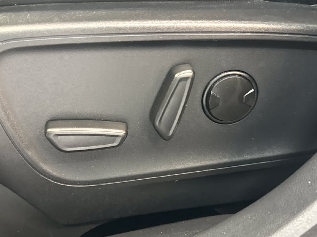 Used 2024 Ford Escape ST-Line AWD/4WD image 19
