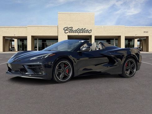 Used 2024 Chevrolet Corvette Stingray Premium Conv w/ Z51 Performance Package RWD image 30