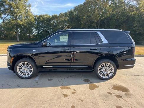 New 2026 Cadillac Escalade Luxury RWD image 3