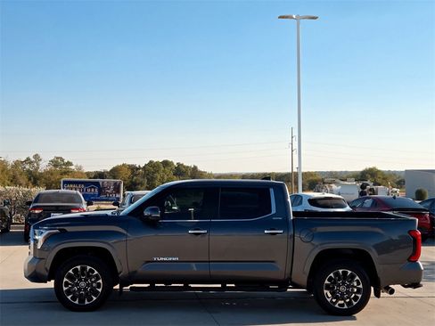 Used 2024 Toyota Tundra Limited image 4