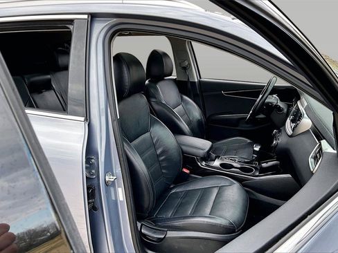 Certified 2020 Kia Sorento EX image 7