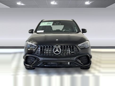 New 2026 Mercedes-Benz GLA 35 AMG 4MATIC image 6