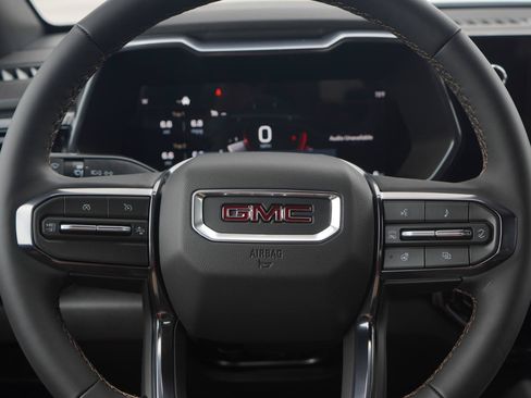 New 2026 GMC Canyon AT4 w/ AT4 Premium Package AWD/4WD image 15