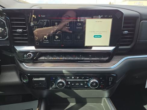 New 2026 GMC Sierra 1500 SLT image 24