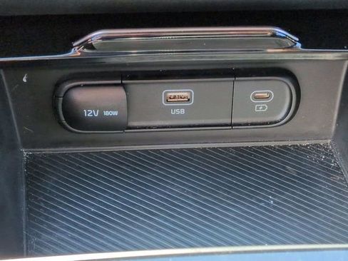 Used 2023 Kia Sportage LX image 22