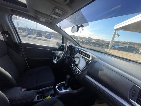 Used 2016 Honda Fit EX image 4