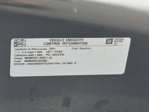 Used 2021 Buick Encore GX Essence w/ Advanced Technology Package image 35