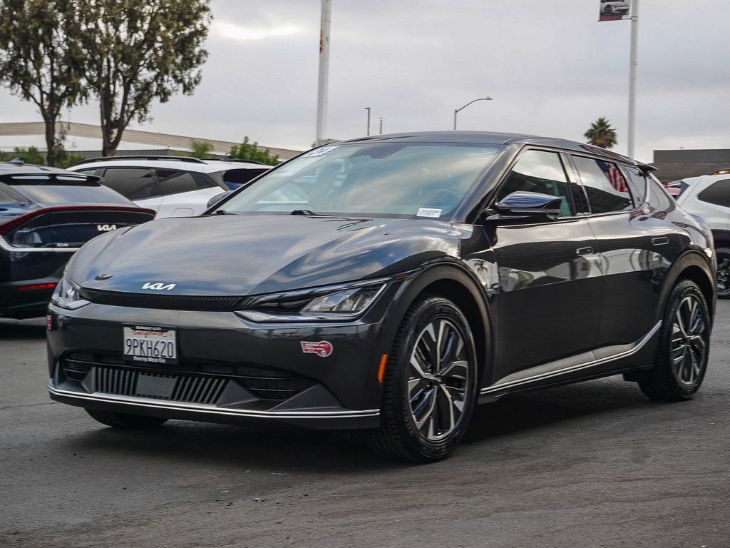 Certified 2024 Kia EV6 Light RWD image 4