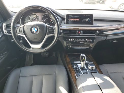 Used 2017 BMW X5 xDrive40e image 38