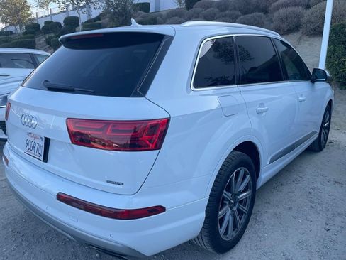 Used 2019 Audi Q7 2.0T Premium Plus w/ Premium Plus Package AWD/4WD image 12