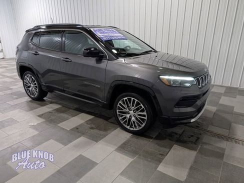 Used 2023 Jeep Compass Limited w/ Elite Group AWD/4WD image 5
