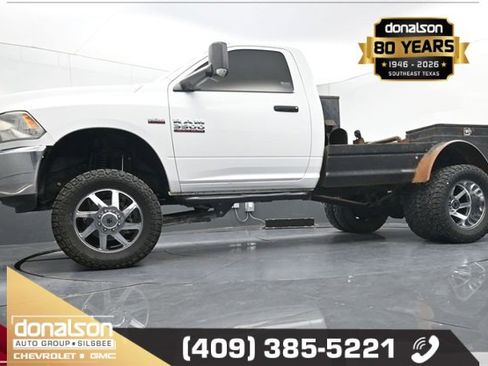 Used 2018 RAM 3500 Tradesman w/ Chrome Appearance Group image 12