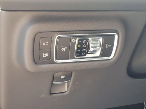 New 2026 Lincoln Nautilus Reserve w/ Jet Appearance Package AWD/4WD image 19