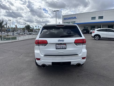 Used 2014 Jeep Grand Cherokee Overland w/ Advanced Technology Group image 4