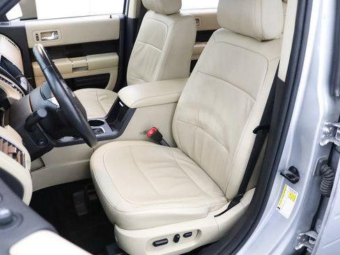 Used 2019 Ford Flex SEL w/ Equipment Group 202A AWD/4WD image 14