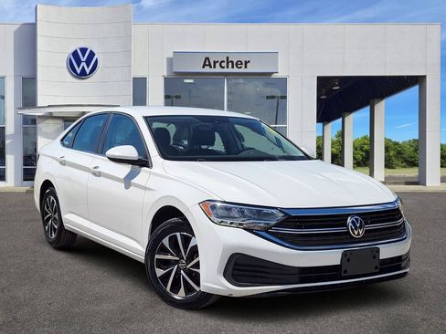 Used 2023 Volkswagen Jetta S FWD image 1