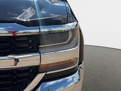 Used 2016 Chevrolet Silverado 1500 LT w/ Trailering Package RWD image 9