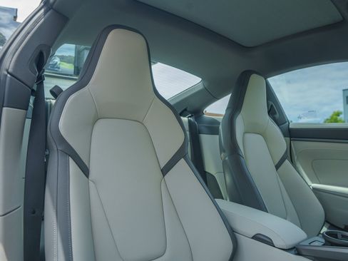 Used 2025 Porsche 911 Carrera S image 16