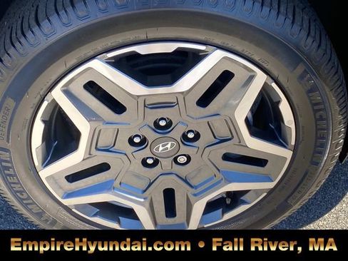 Used 2023 Hyundai Santa Fe Limited w/ Cargo Package image 28