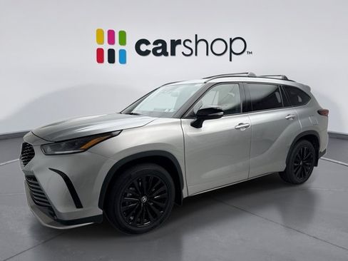 Used 2024 Toyota Highlander XSE AWD/4WD image 1