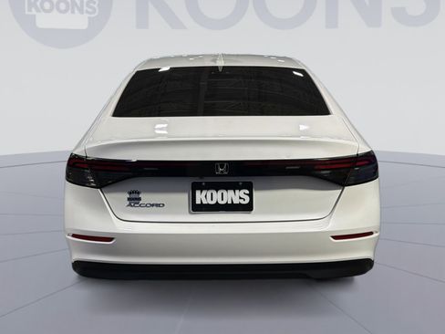 Used 2024 Honda Accord EX image 5