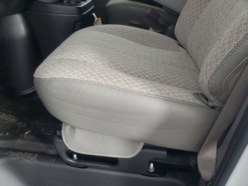 New 2026 Chevrolet Express 2500 w/ Driver Convenience Package image 27