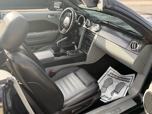 Used 2007 Ford Mustang GT Premium RWD image 11