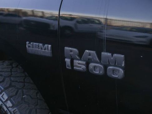 Used 2013 RAM 1500 Express image 17