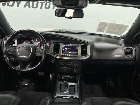 Used 2019 Dodge Charger Scat Pack w/ Daytona Edition Group RWD image 18