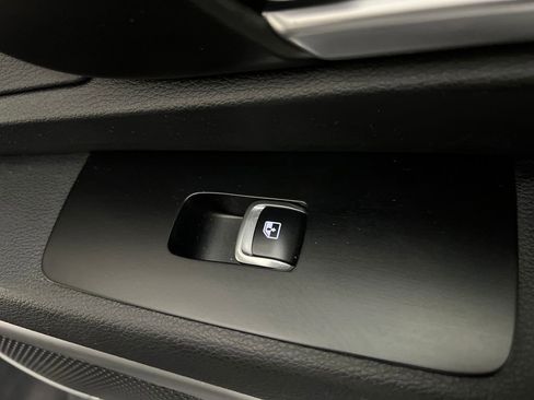 Used 2025 Kia Telluride S image 22