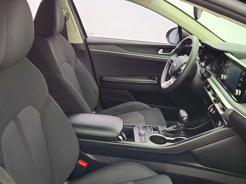 Used 2021 Kia K5 LXS image 22