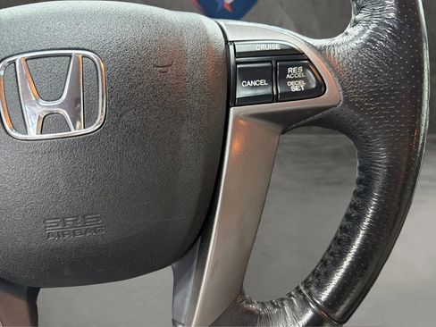 Used 2014 Honda Odyssey EX-L image 25