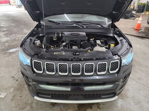 Used 2023 Jeep Compass Limited AWD/4WD image 33