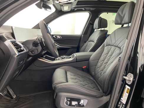New 2026 BMW X5 M60i w/ Executive Package image 5
