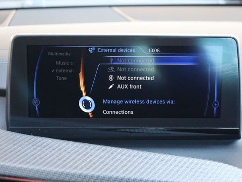 Used 2017 BMW i8 image 38