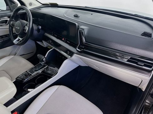 Used 2025 Kia Sportage EX w/ Premium Package FWD image 31