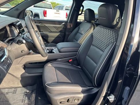 Used 2026 GMC Acadia Denali w/ Super Cruise Package AWD/4WD image 15